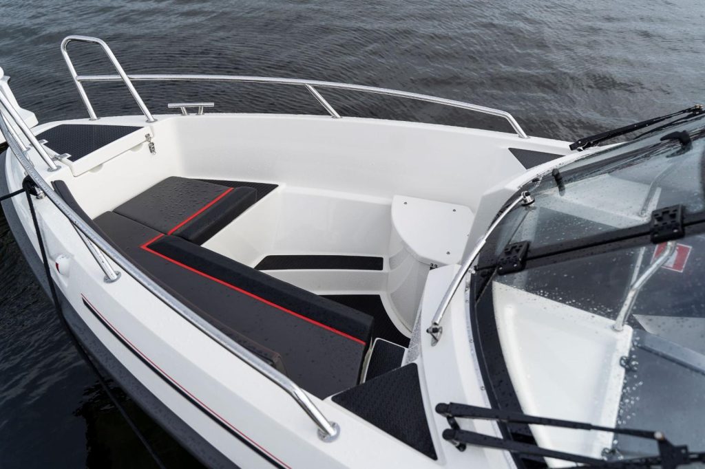 Cross_64_BR_MotorBoat