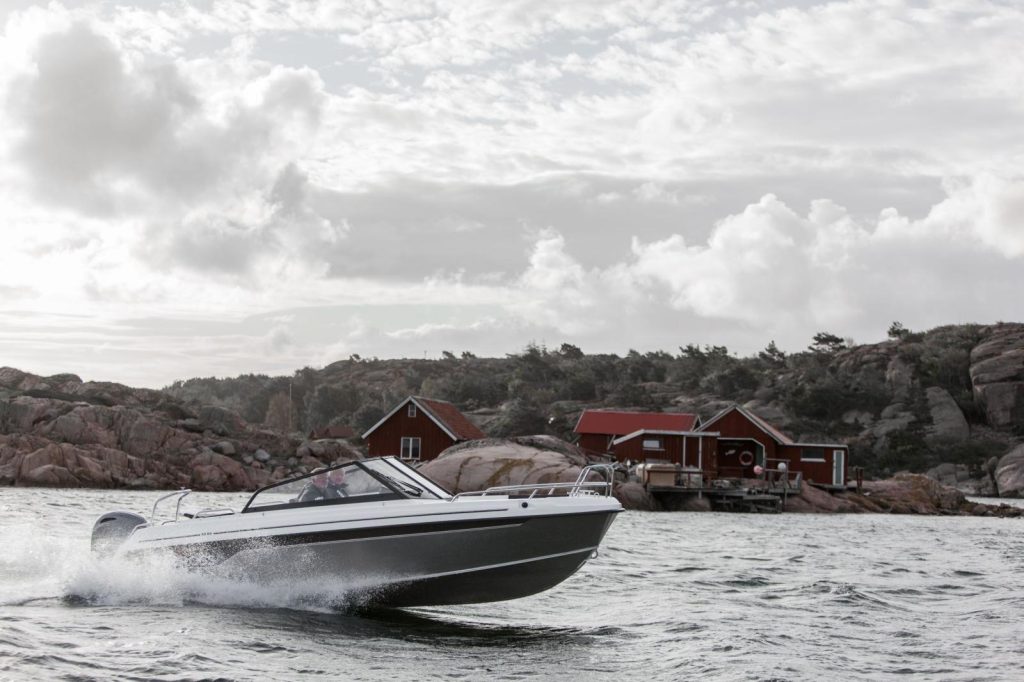 Yamarin_Cross_62_Bow_Rider_Boat