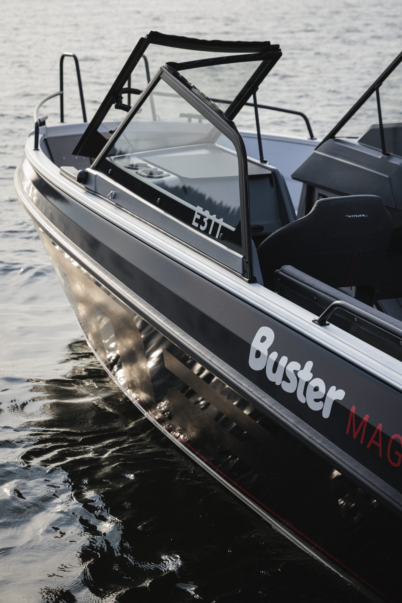 Buster Magnum VMAX_11