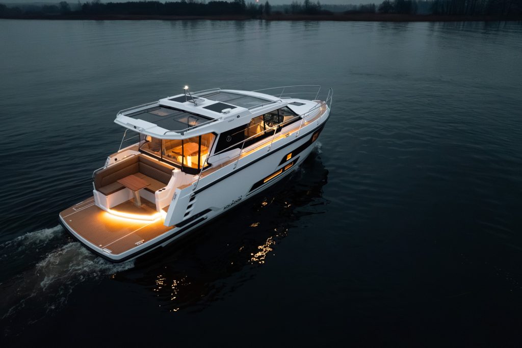 Aquador 400HT exterior (1)