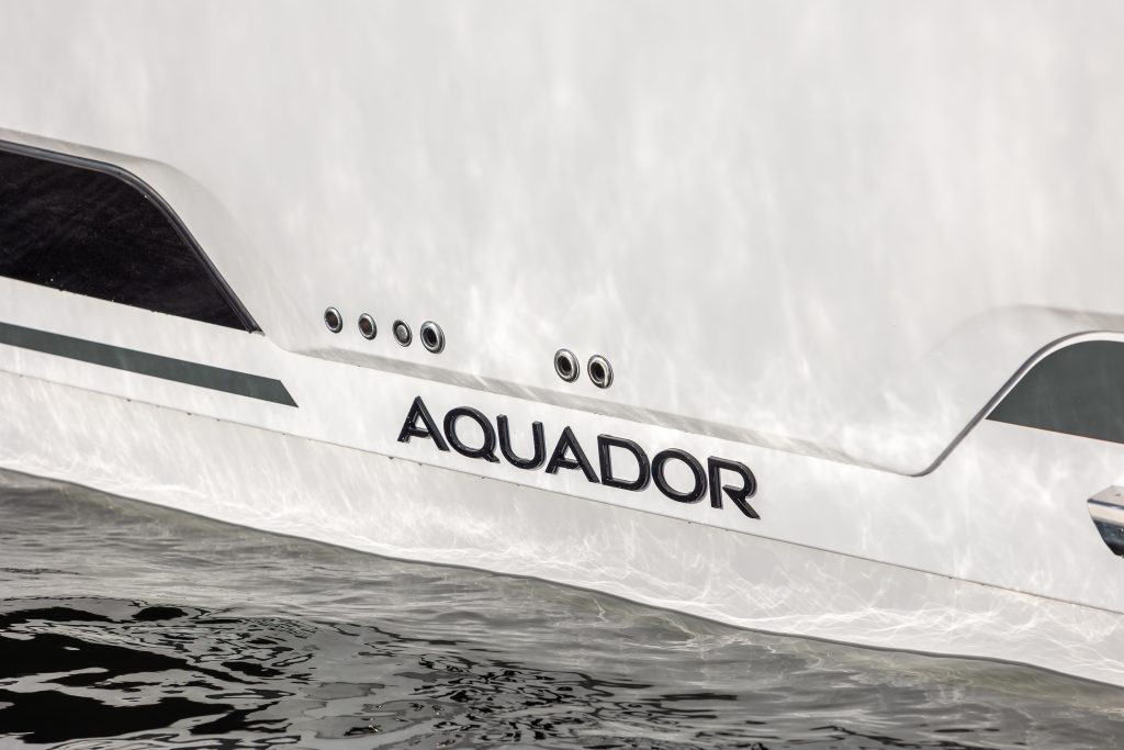 Aquador 400HT exterior