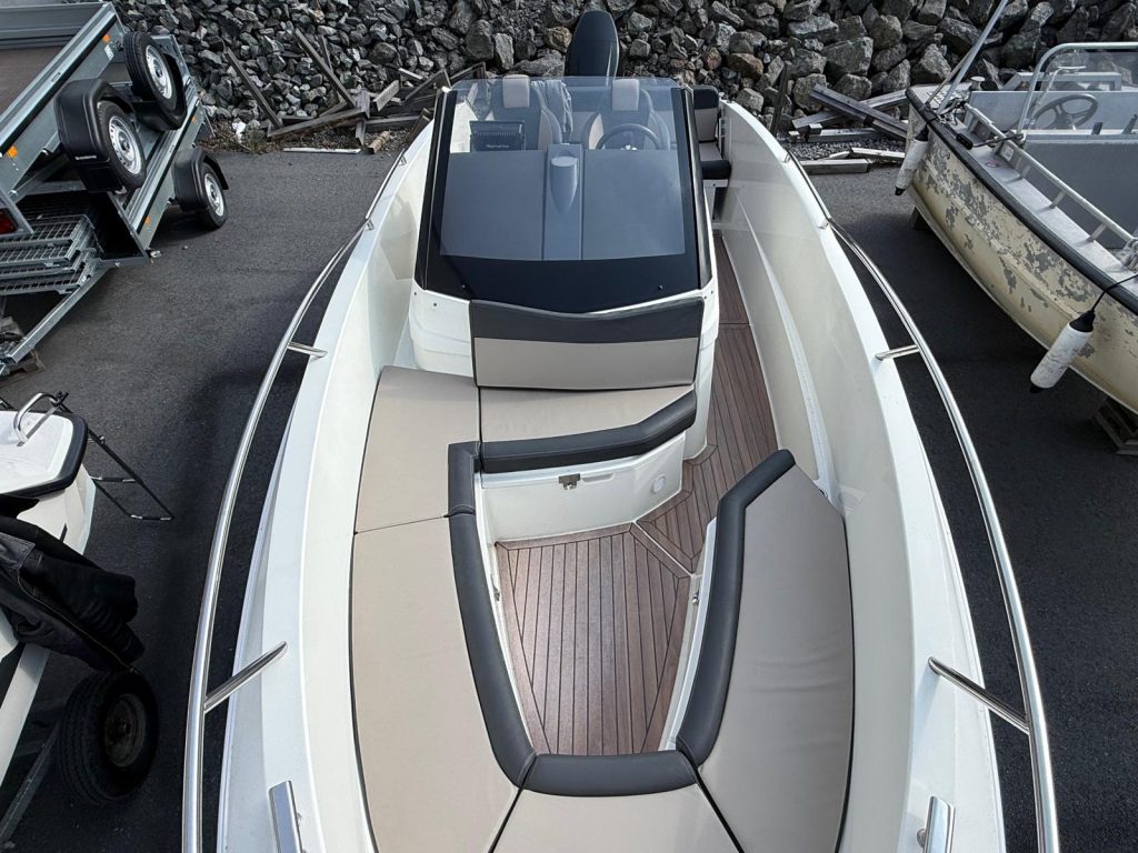 WhatsApp Image 2026-04-15 at 15.07.06 (5)